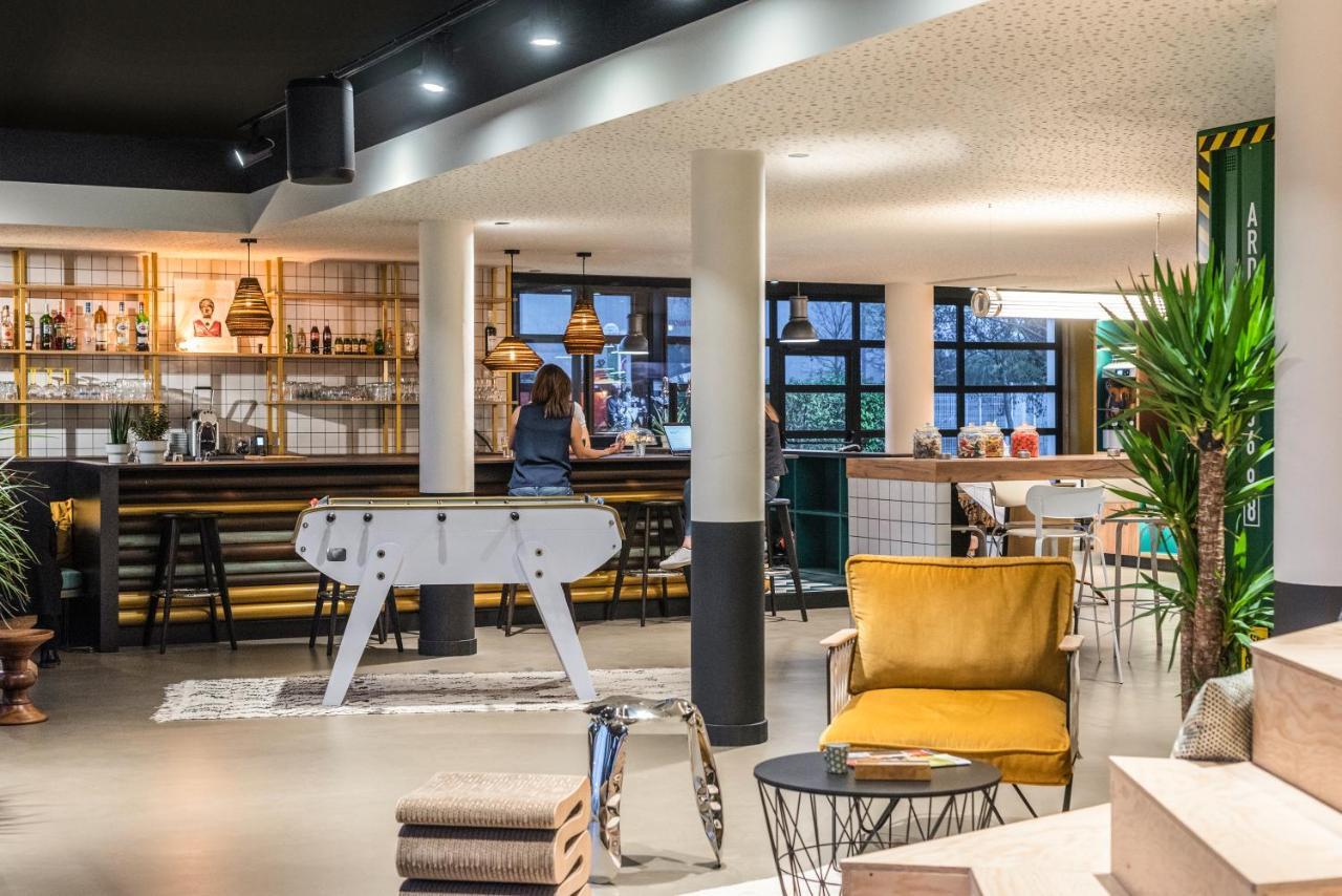 Ibis Styles Lyon Meyzieu Arena Stadium Bagian luar foto